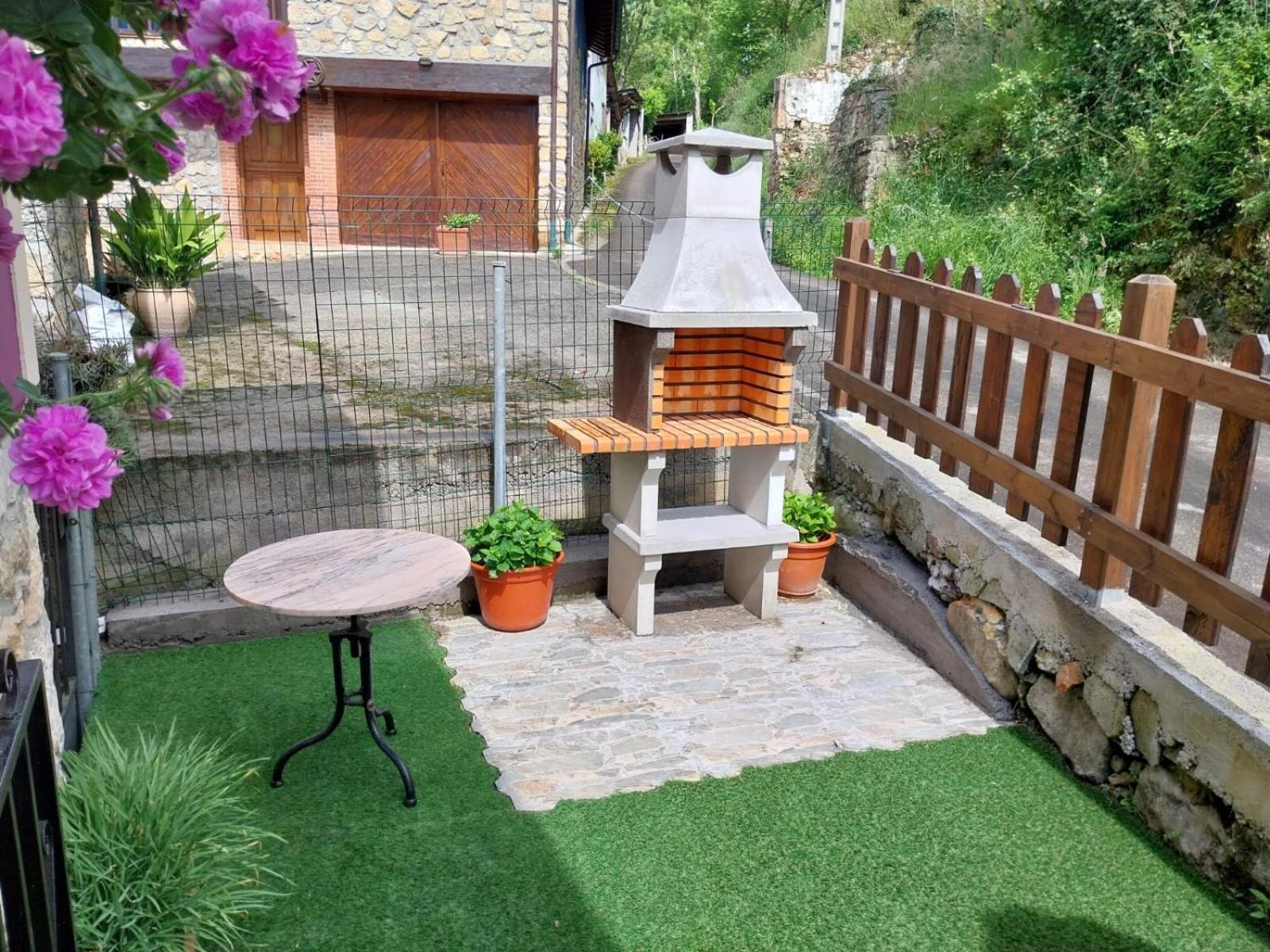 Beceña Casa Joglarヴィラ エクステリア 写真